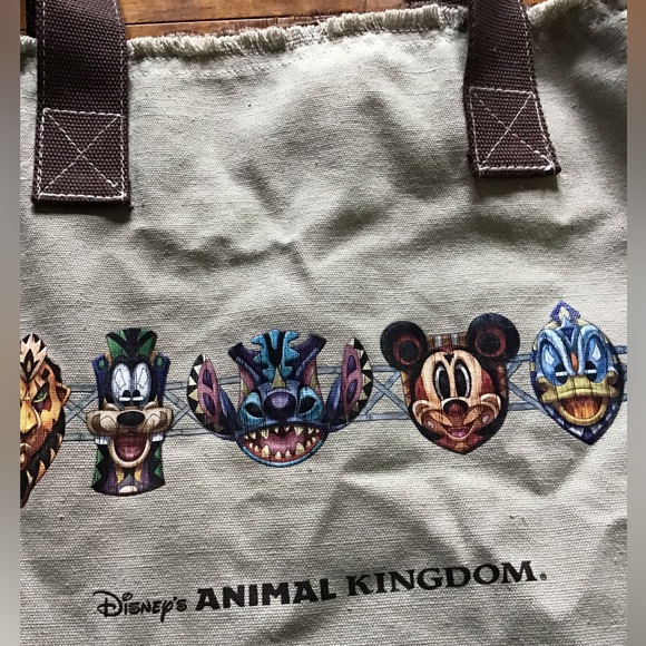 NWOT Disney Parks Tote Bag - Picture 2 of 3